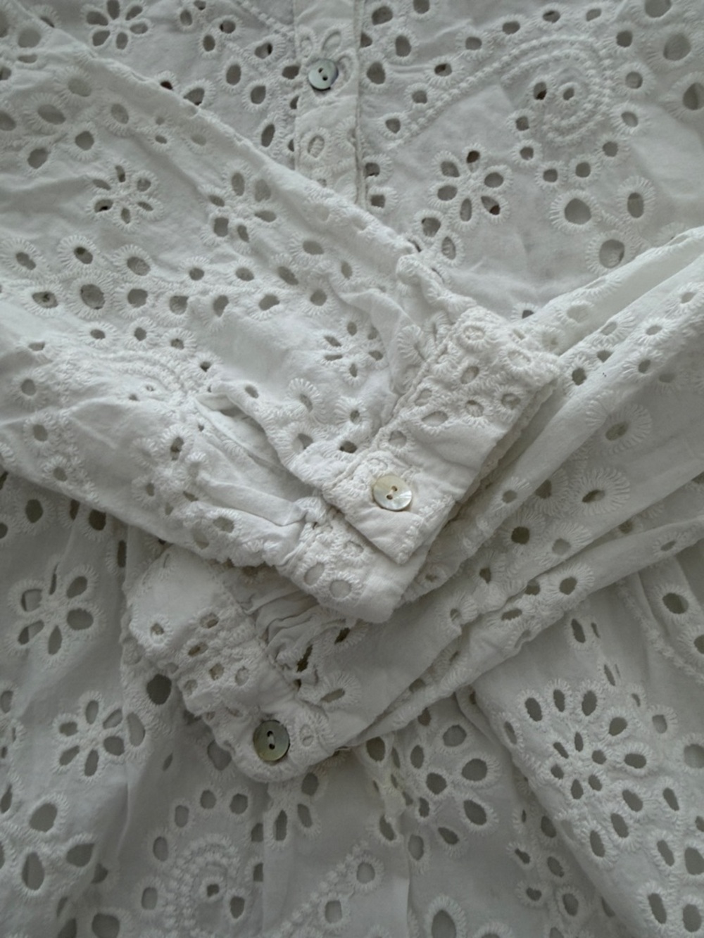 Zara White Floral Eyelet Button-Down Shirt - Picture 7 of 8